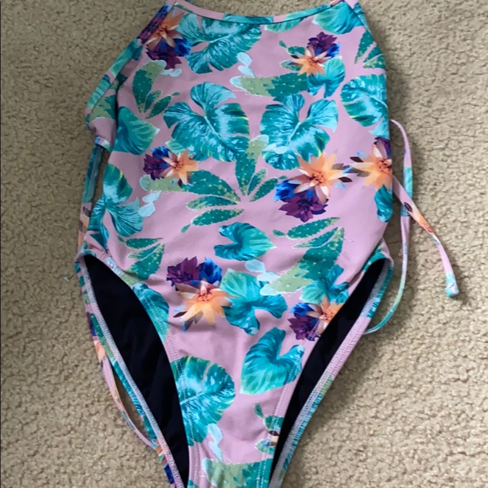 jolyn printed suit